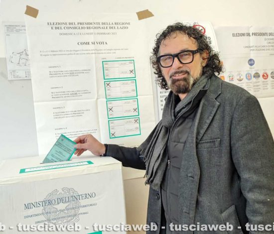 Elezioni regionali - Massimo Erbetti (M5s) al seggio
