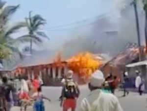 Kenya - Resort italiano in fiamme