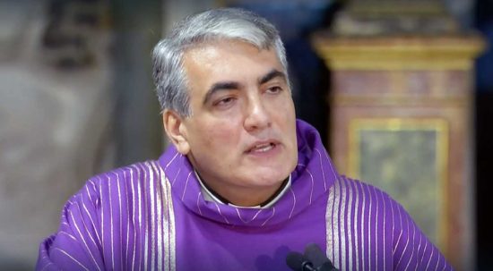 Roma - I funerali di Maurizio Costanzo - Don Walter Insero