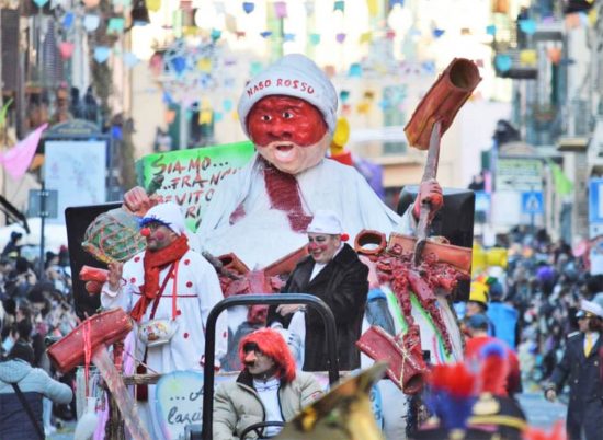 Ronciglione - Il comune realizza un'opera dedicata alla tradizionale maschera di carnevale dei Nasi Rossi