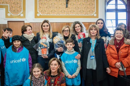 Montefiascone - Comune - La consegna delle Pigotte Unicef