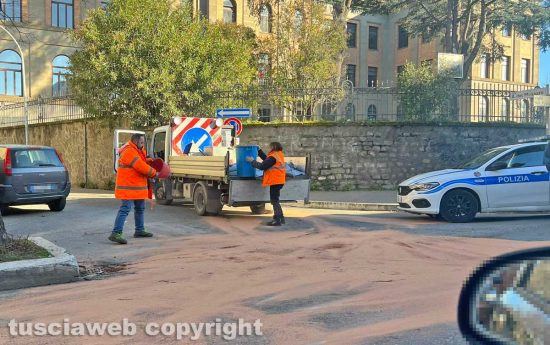 Viterbo - Scontro auto-moto su viale Raniero Capocci