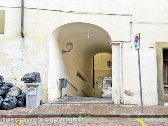 Viterbo - L'opera di Andrea Aquilanti Le mura e le porte