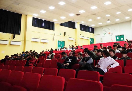 Viterbo - "La Legittima Difesa e le forme di violenza", il convegno all'istituto Leonardo da Vinci