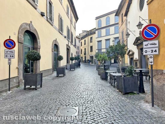 Viterbo - Via San Lorenzo