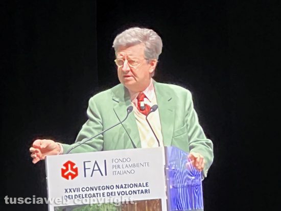 Viterbo - Il presidente del Fai Marco Magnifico al convegno dei delegati del Fondo per l’ambiente italiano (Fai) al teatro dell’Unione v