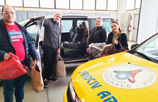 Montalto di Castro - La raccolta per i migranti arrivati a Civitavecchia