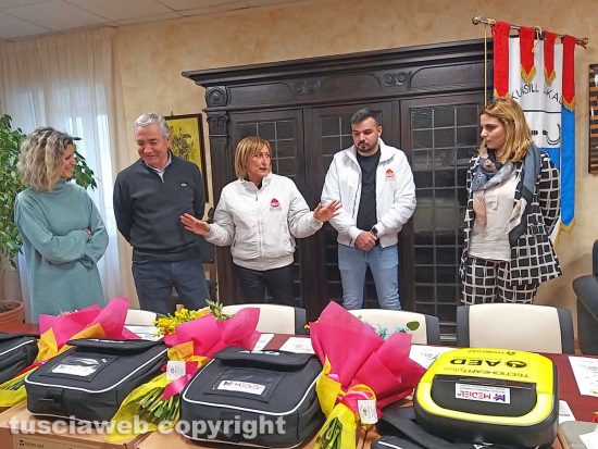 Montefiascone - La donazione di sei defibrillatori da parte di Aido e Società di Mutuo Soccorso