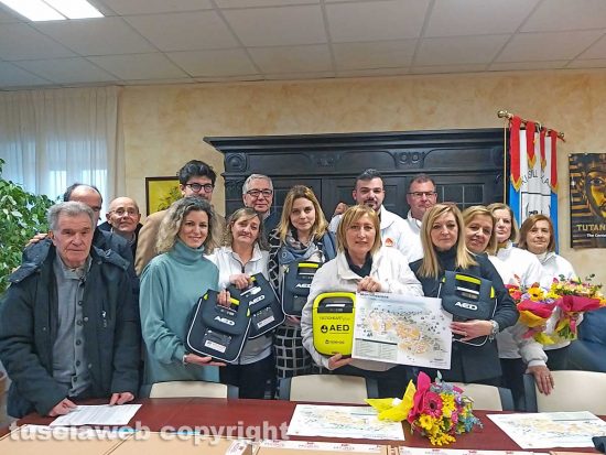 Montefiascone - La donazione di sei defibrillatori da parte di Aido e Società di Mutuo Soccorso