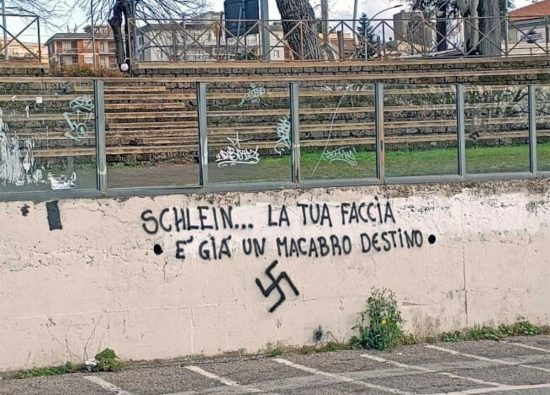 Viterbo - La scritta su un muro alle Fortezze