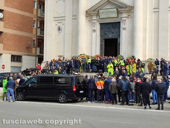 Civitavecchia - I funerali di Fabrizio Poggi