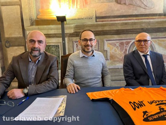 Lupino, Friggi e Bianchi