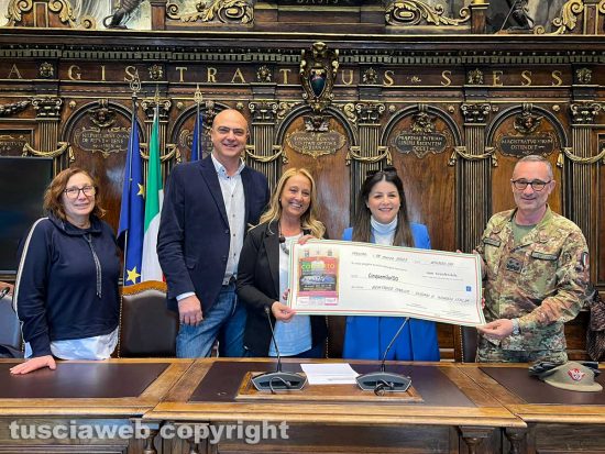 Viterbo - Banda musicale dell’Esercito, 5000 euro per Beatrice onlus e Susan Komen