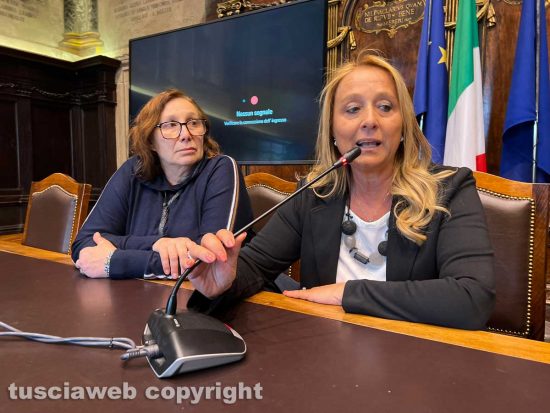 Cinzia Zucchi (sinistra) e Donatella Salvatori