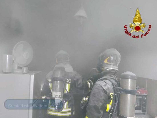Civitavecchia - Incendio in appartamento a Campo dell'oro 