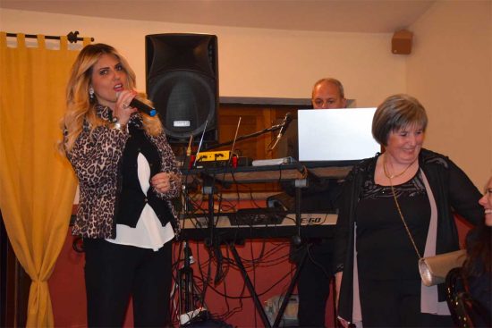La festa per i 25 anni di attività di Sorrisi che nuotano