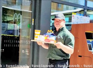Andrea Cenci, il primo ragazzo con sindrome di down a lavoro al Mc Donald's