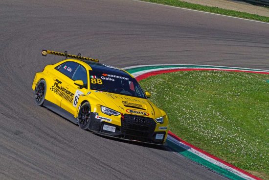 Luigi Gallo al volante della Audi Rs3 Lms Dsg