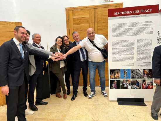 Betlemme - Inaugurazione mostra internazionale macchine a spalla