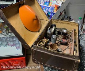 Viterbo - PaperOnly - Recuperata una radio clandestina del 1944