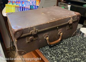 Viterbo - PaperOnly - Recuperata una radio clandestina del 1944