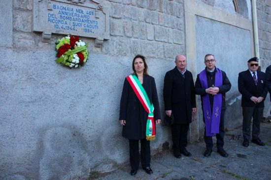 La cerimonia per il 79esimo anniversario del bombardamento della cittadina di Bagnaia