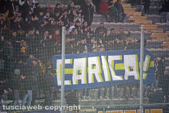 Sport - Calcio - Viterbese - I tifosi in curva Nord