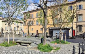 Viterbo - Piazza San Faustino