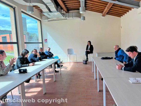 Viterbo - L'incontro di Edy Palazzi con le associazioni del territorio