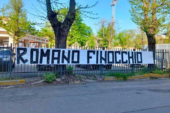 Sport - Calcio - Viterbese - Lo striscione contro Romano