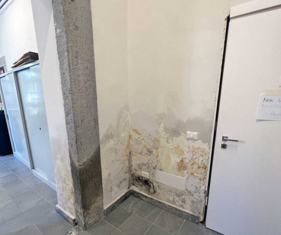 Viterbo - Umidità all'ufficio anagrafe