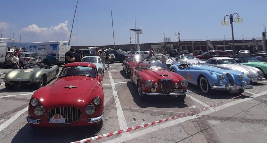 Santa Marinella - Il trofeo auto d'epoca "La Dolce Vita"