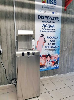 Montefiascone - I dispenser d'acqua al Dalla Chiesa