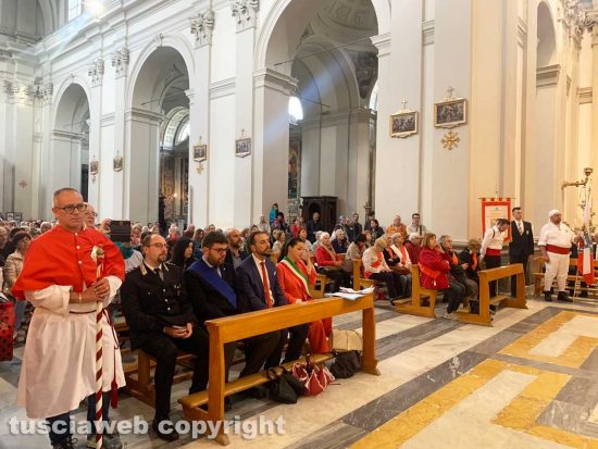 Viterbo - L’arrivo della macchina di Maria santissima Liberatrice in chiesa