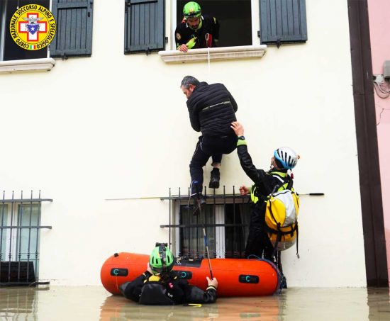 Alluvione in Emilia Romagna - Cnsas Lazio in azione