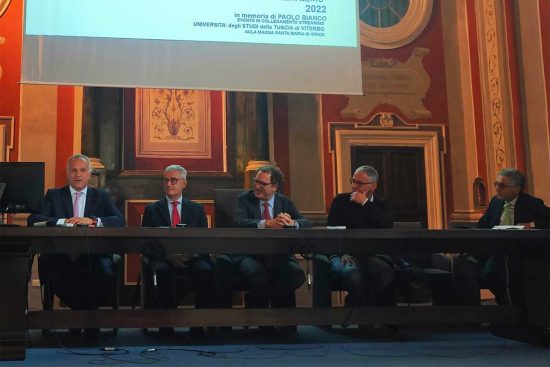 Viterbo - La cerimonia del premio tesi di laurea Qualità e accreditamento in memoria di Paolo Bianco