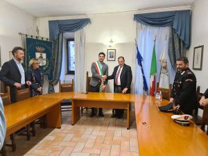 Bassano Romano - Il sindaco Emanuele Maggi e il prefetto Antonio Cananà