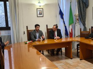 Bassano Romano - Il sindaco Emanuele Maggi e il prefetto Antonio Cananà