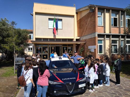 Tuscania - Cultura della legalità, gli incontri tra carabinieri di Tuscania e studenti