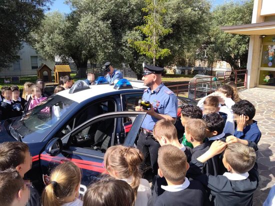 Tuscania - Cultura della legalità, gli incontri tra carabinieri di Tuscania e studenti