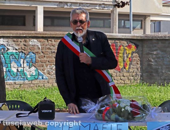 Viterbo - Il vice sindaco Alfonso Antoniozzi alla commemorazione di Peppino Impastato