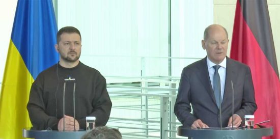 Volodymyr Zelensky e Olaf Scholz