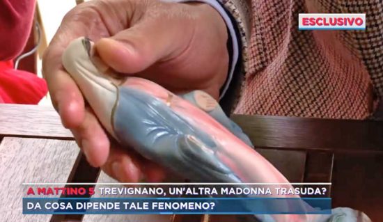 Trevignano Romano - Una statua della Madonnina che trasuderebbe