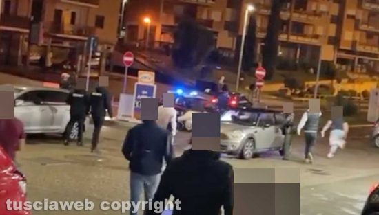 Viterbo - Maxirissa al distributore sulla Cassia nord