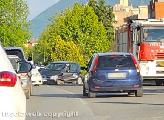 Civita Castellana - Incidente in via Corchiano 