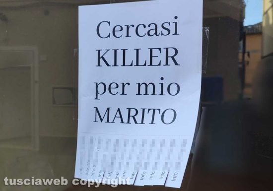 Viterbo - L'insolito annuncio in via Saffi