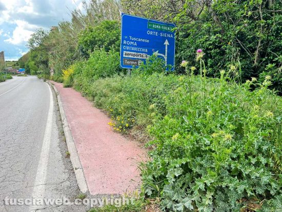 Viterbo - La pista rossa in strada Bagni