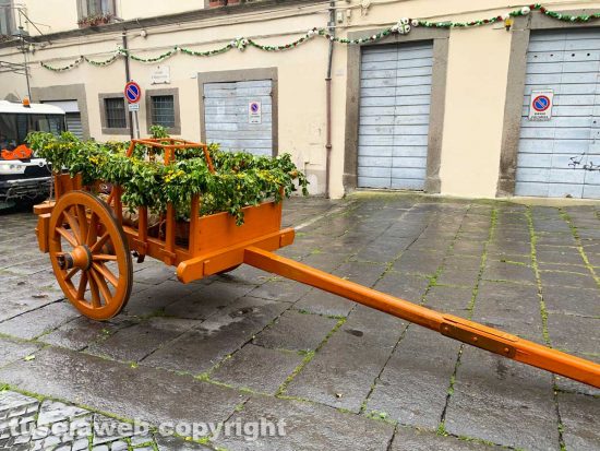 Il carro per la processione del Santissimo Salvatore