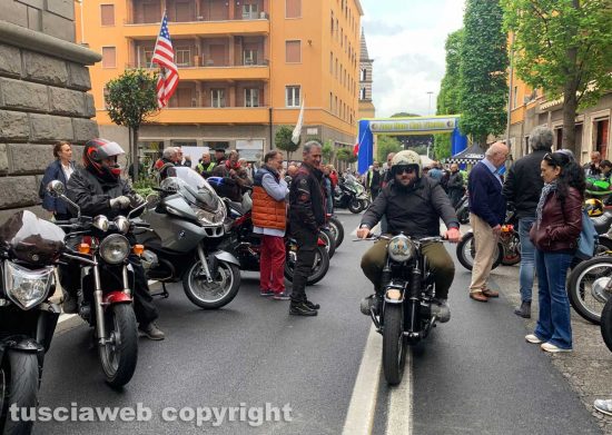 Viterbo - La decima edizione del motoraduno "Città dei Papi"