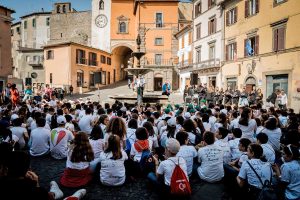 Montefiascone - L’incontro sulla Costituzione organizzato dall’associazione Juppiter in collaborazione con il comune e l’arma dei carabinieri